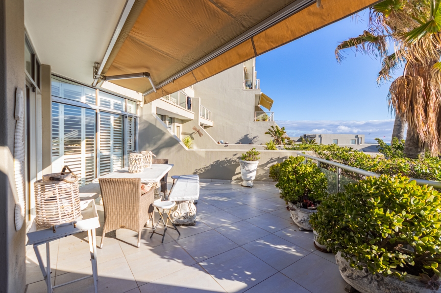 2 Bedroom Property for Sale in Table View Western Cape